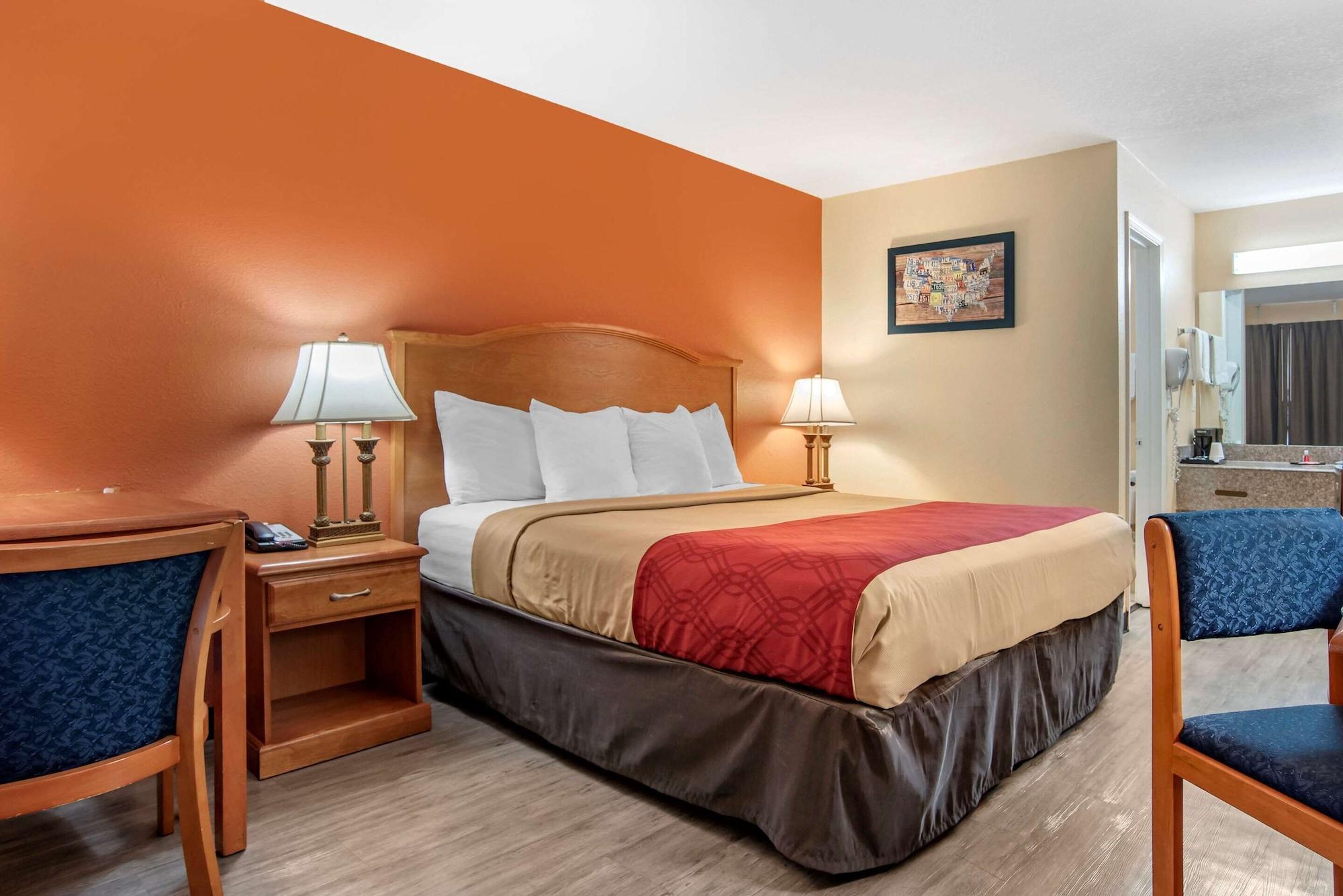 Econo Lodge Inn&Suites Evergreen Exterior foto