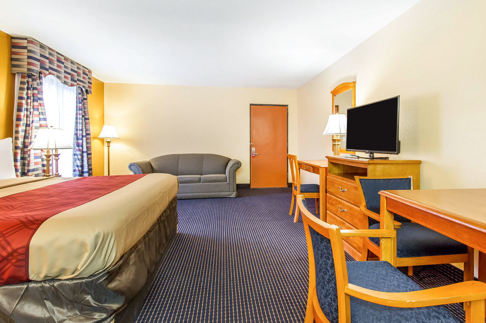 Econo Lodge Inn&Suites Evergreen Exterior foto