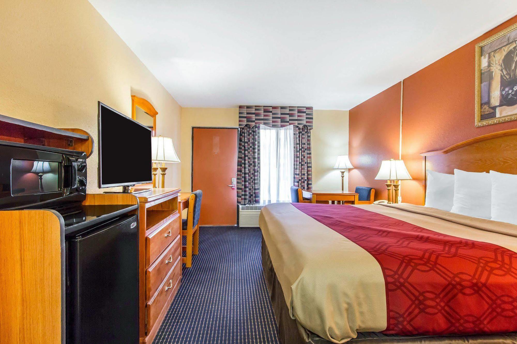 Econo Lodge Inn&Suites Evergreen Exterior foto